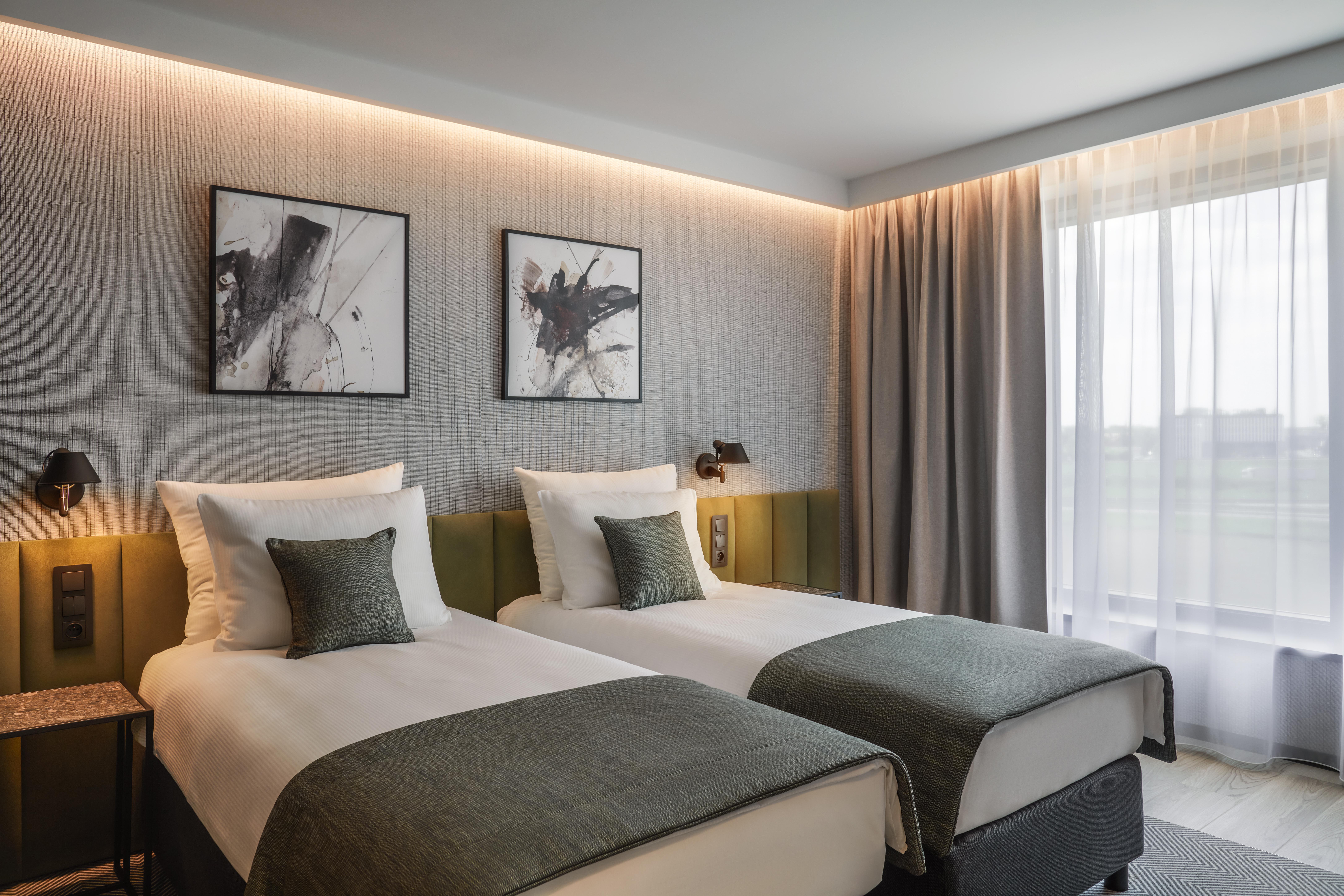 Q Hotel Plus Wroclaw Bielany Bielany Wrocławskie Buitenkant foto