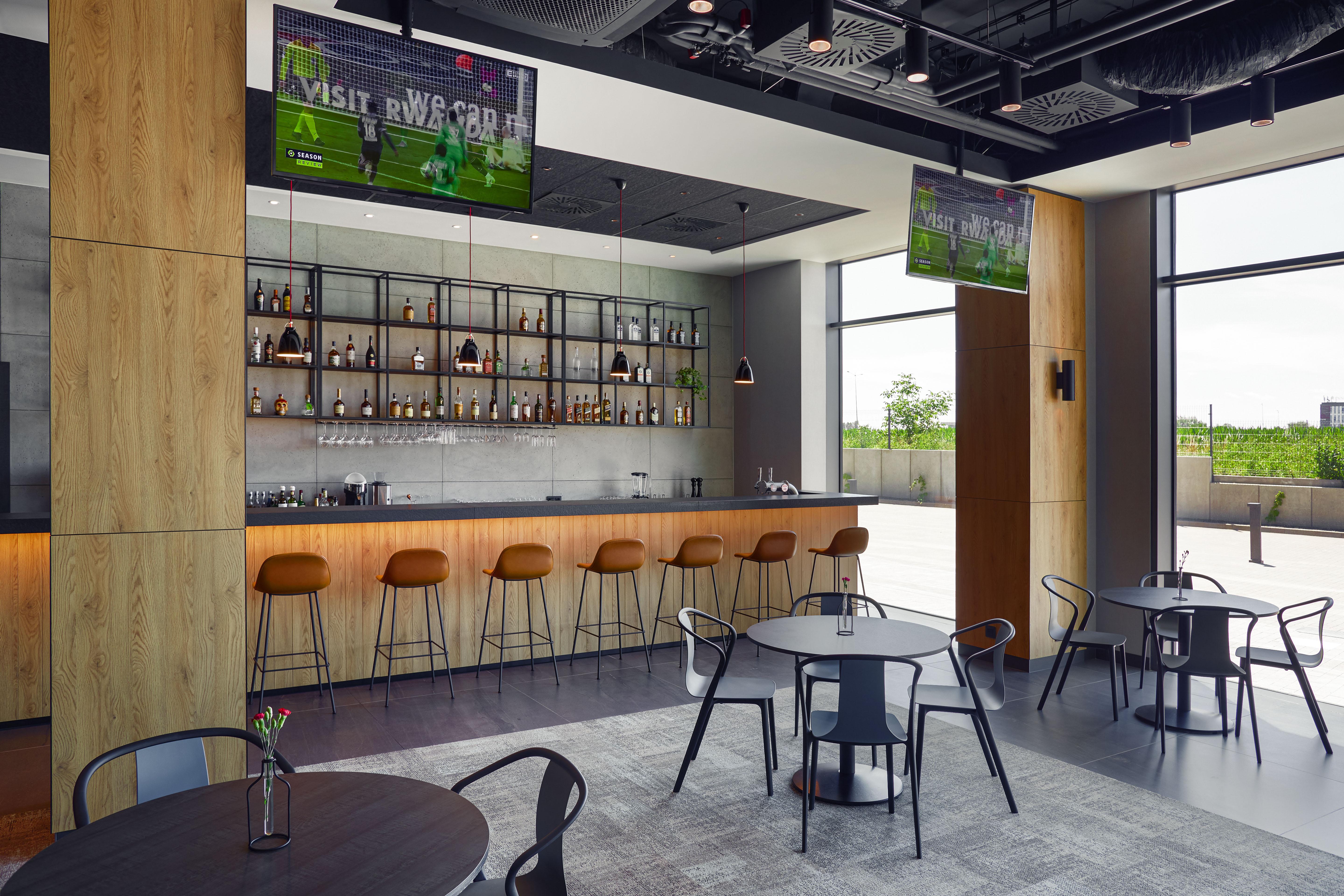 Q Hotel Plus Wroclaw Bielany Bielany Wrocławskie Buitenkant foto