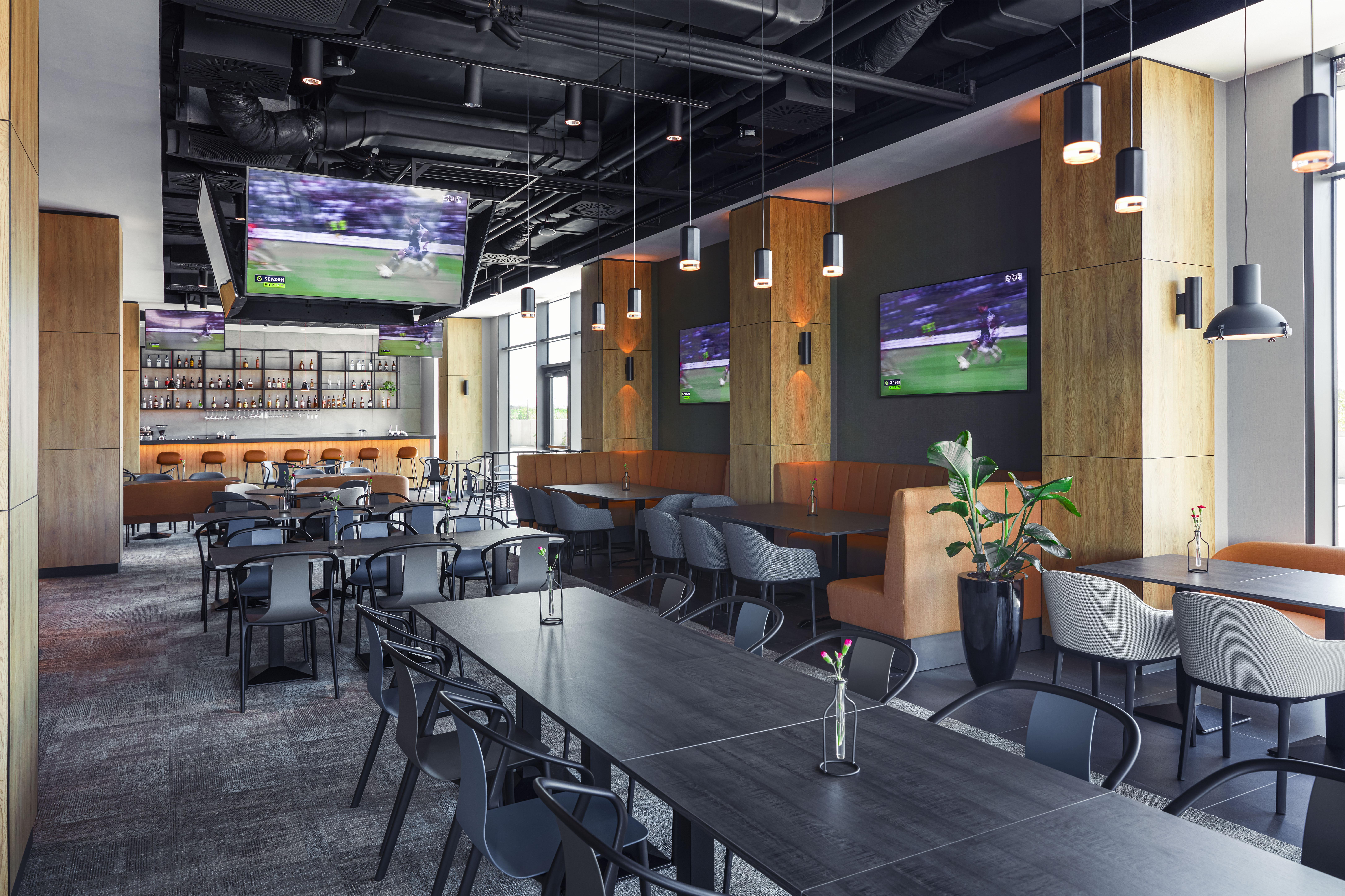 Q Hotel Plus Wroclaw Bielany Bielany Wrocławskie Buitenkant foto