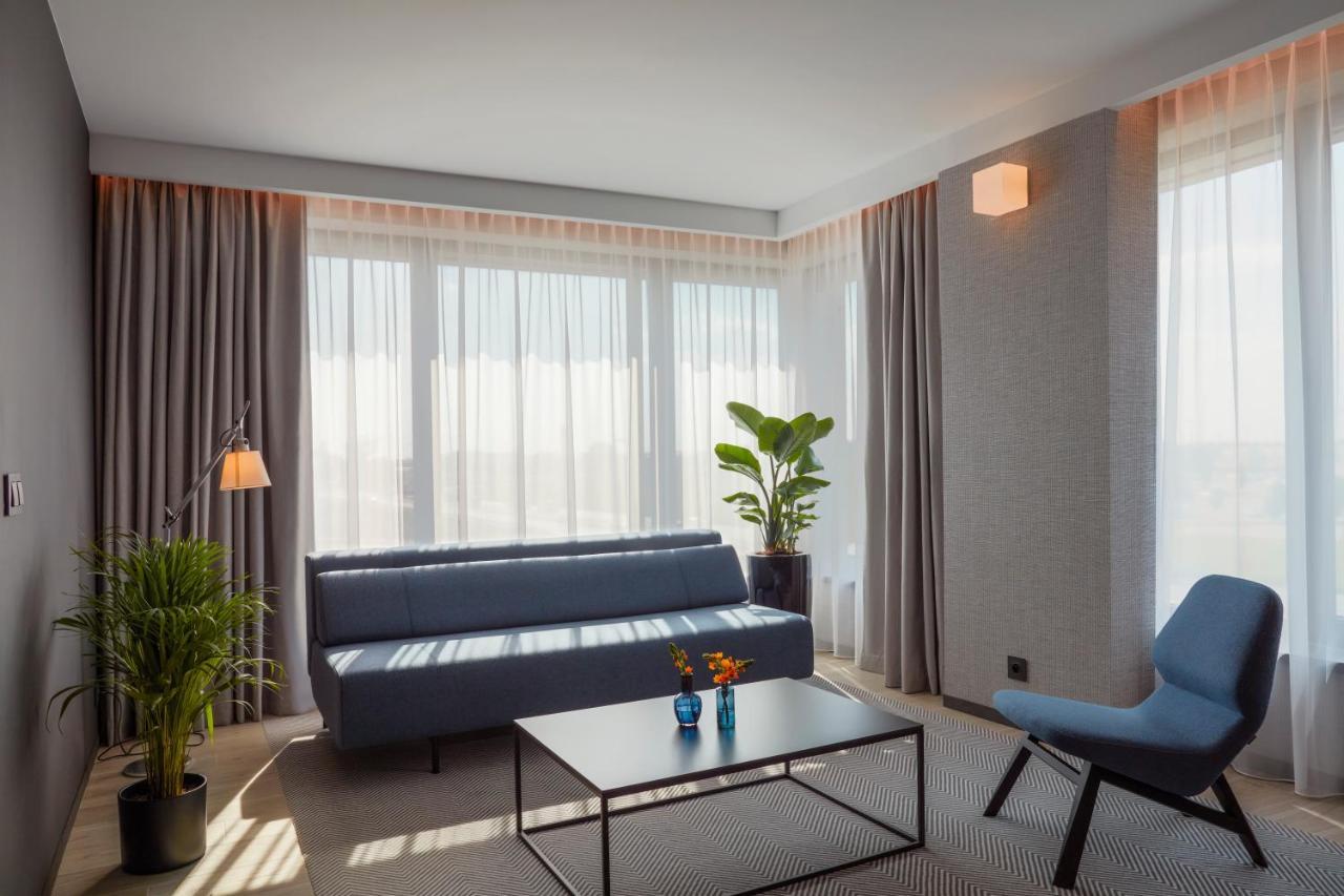 Q Hotel Plus Wroclaw Bielany Bielany Wrocławskie Buitenkant foto