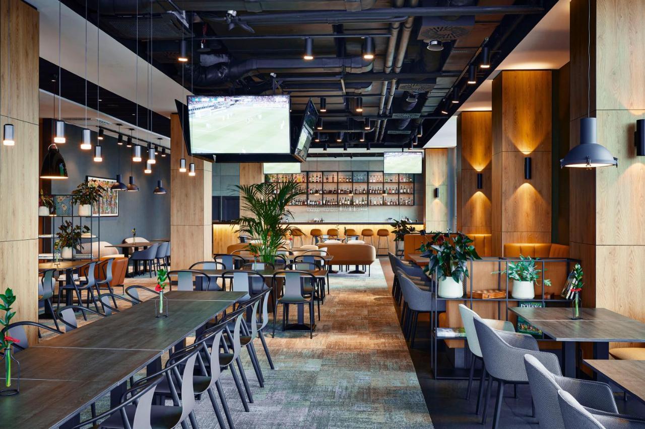 Q Hotel Plus Wroclaw Bielany Bielany Wrocławskie Buitenkant foto